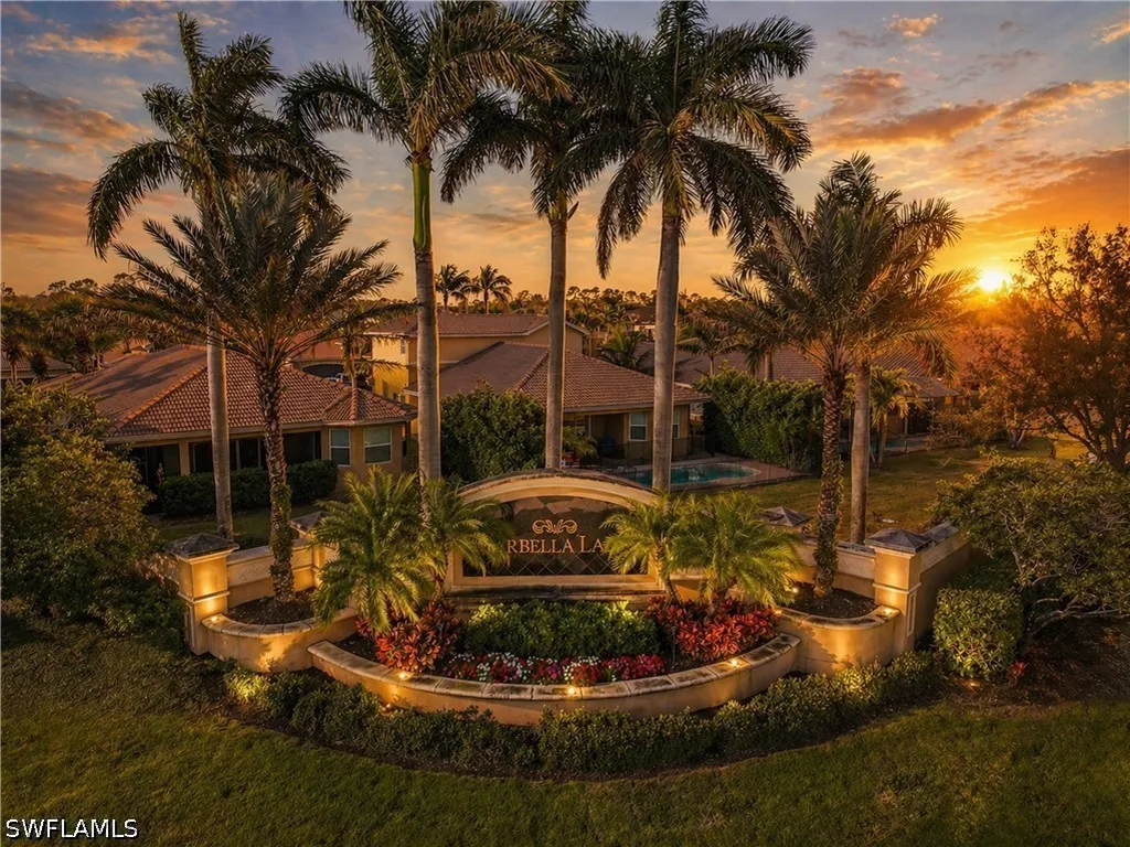 6532 Monterey Point Naples FL 34105
