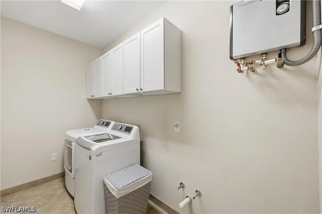6532 Monterey Point Naples FL 34105
