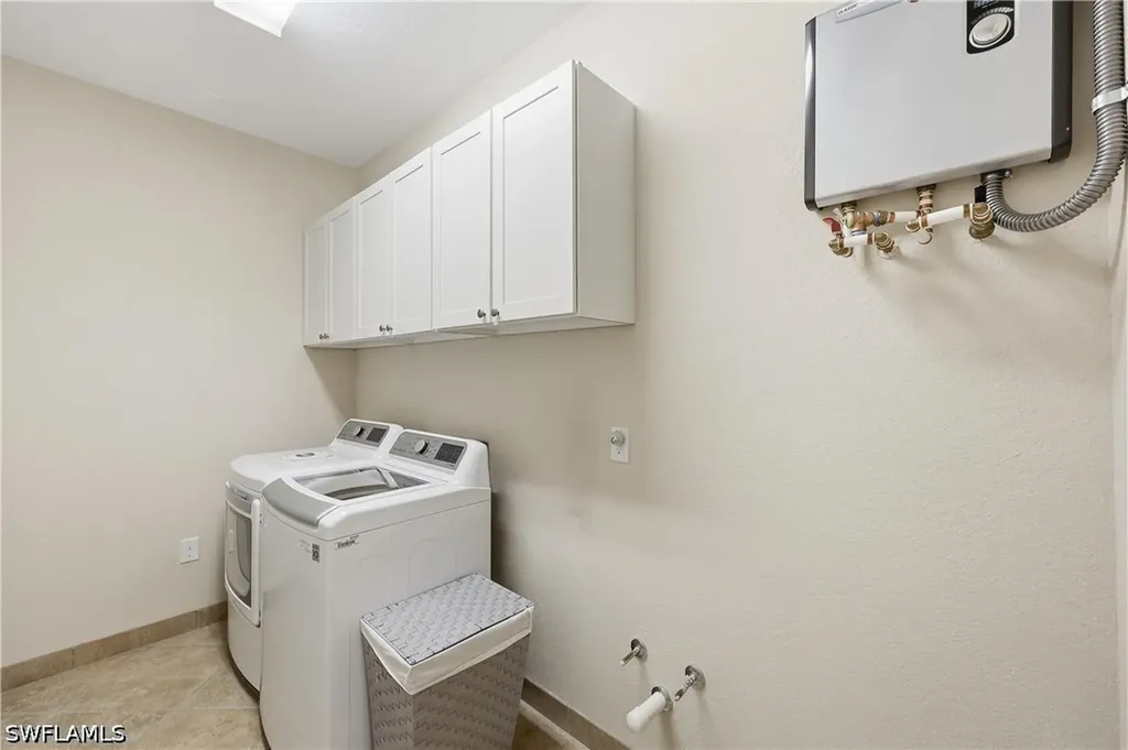 6532 Monterey Point Naples FL 34105