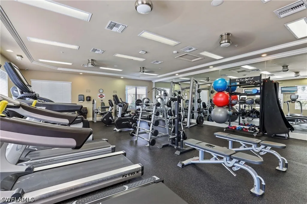 6532 Monterey Point Naples FL 34105