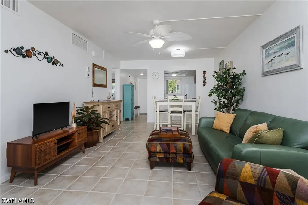 1008 Manatee Road Naples FL 34114