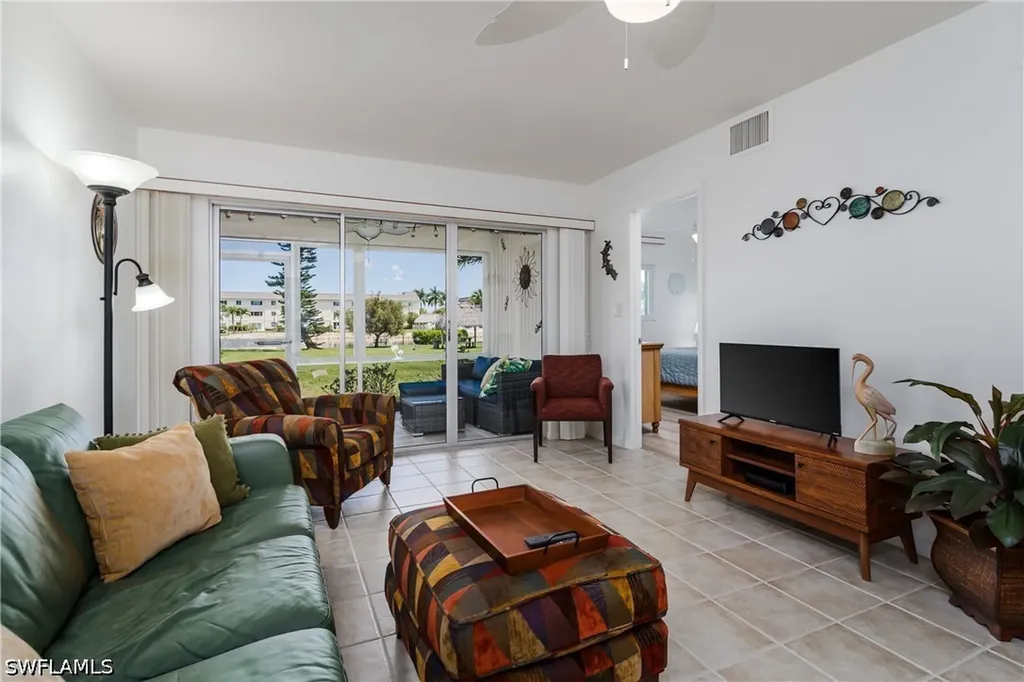 1008 Manatee Road Naples FL 34114