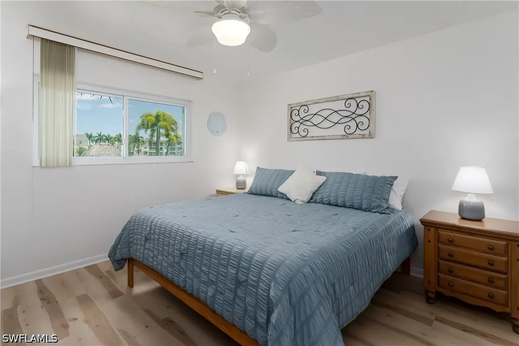 1008 Manatee Road Naples FL 34114