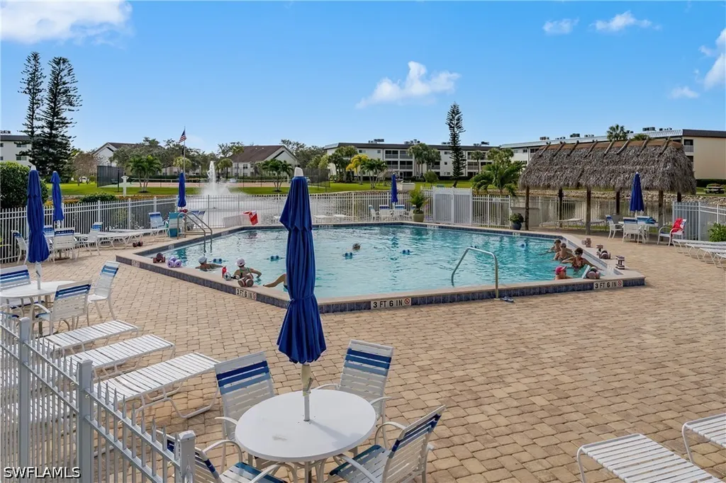 1008 Manatee Road Naples FL 34114