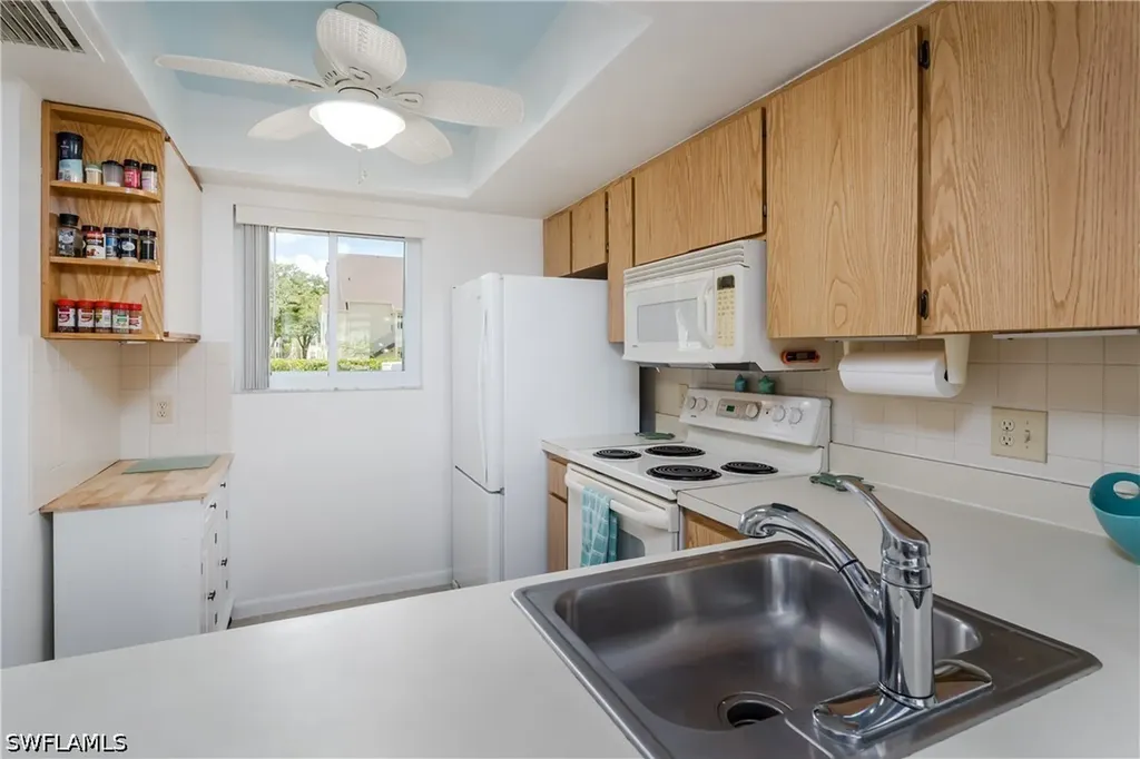 1008 Manatee Road Naples FL 34114