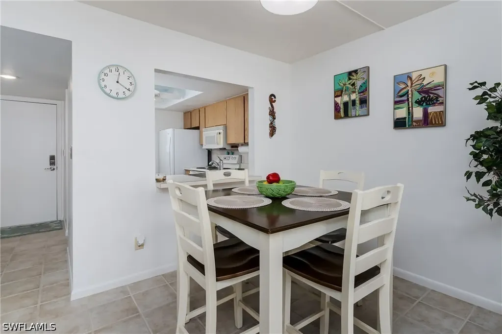 1008 Manatee Road Naples FL 34114