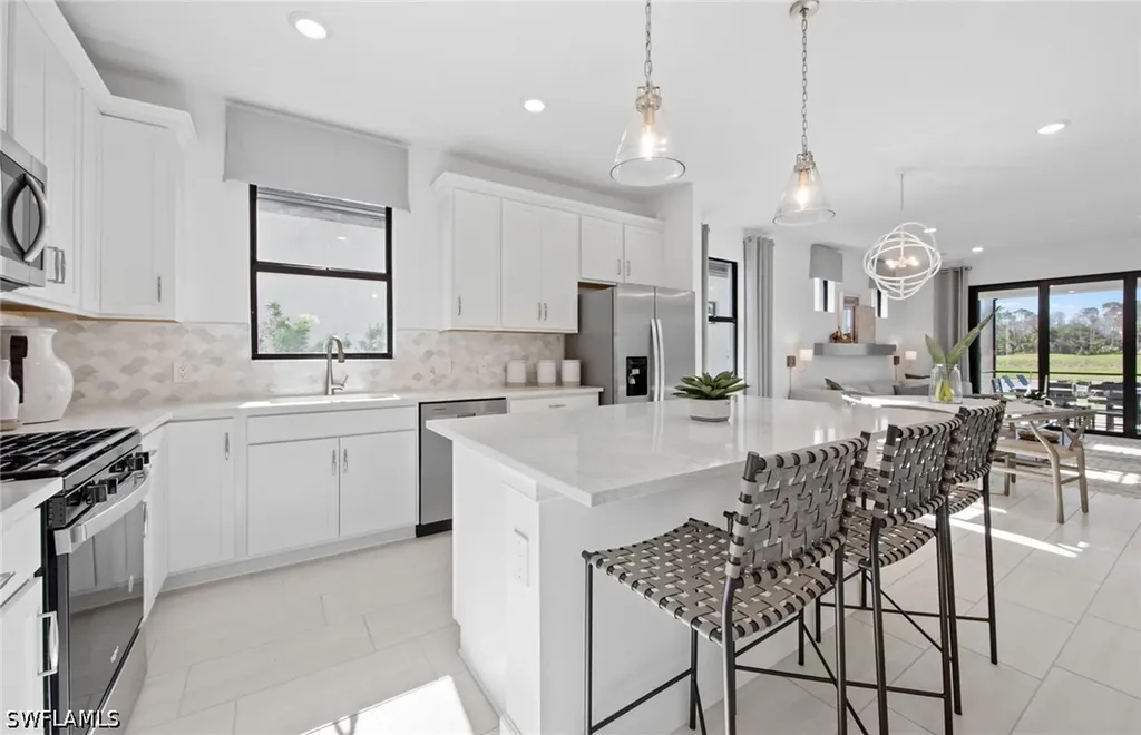 2114 Sequoia Court Naples FL 34120