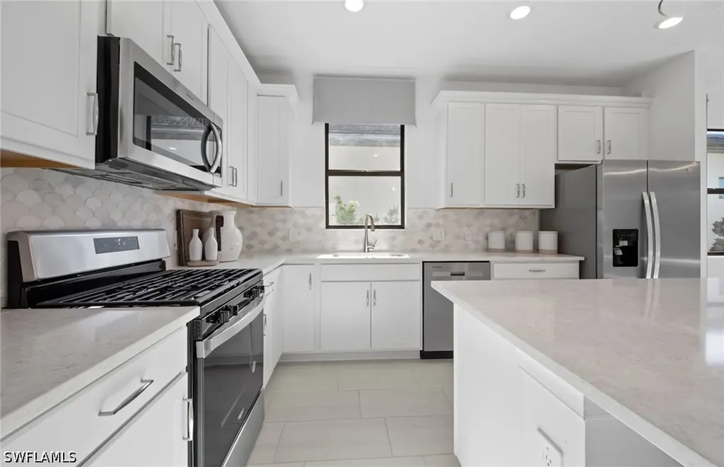 2114 Sequoia Court Naples FL 34120