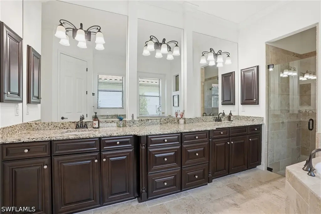 3328 Runaway Lane Naples FL 34114