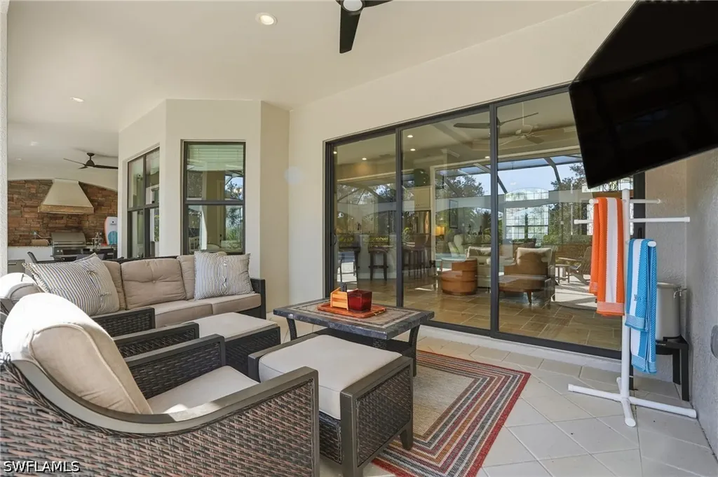 3328 Runaway Lane Naples FL 34114