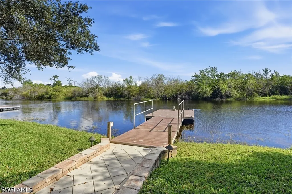 3328 Runaway Lane Naples FL 34114