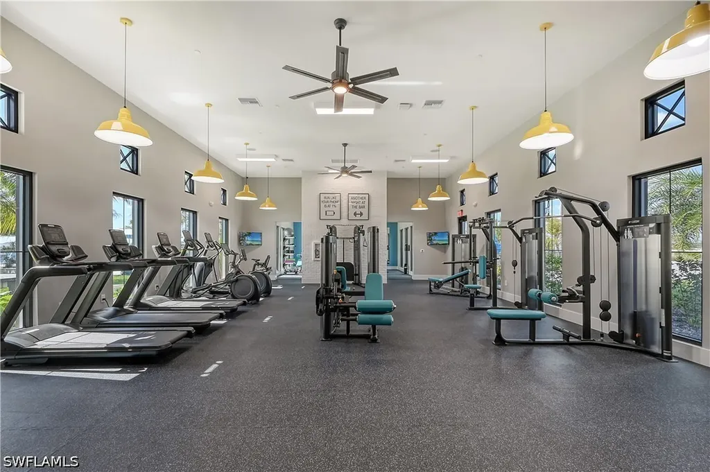4679 Skysail Drive Naples FL 34120