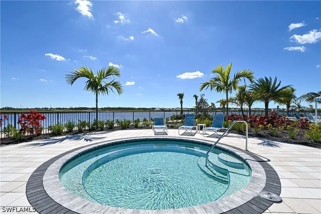 4679 Skysail Drive Naples FL 34120