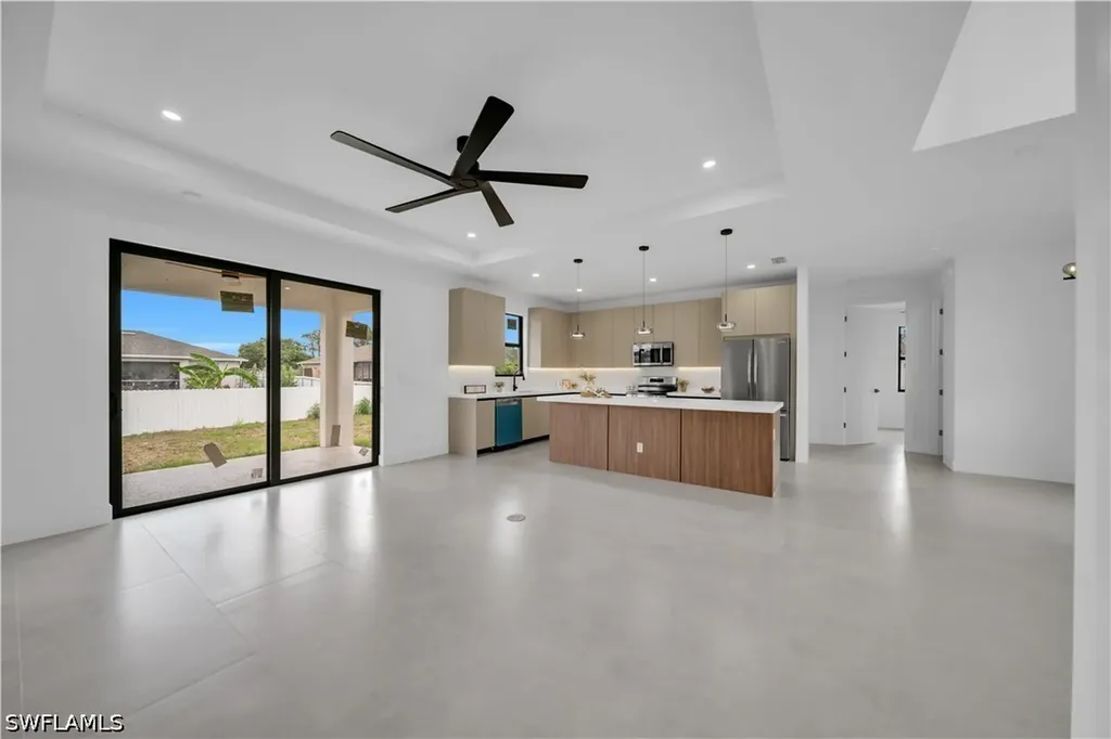 2606 40th Street SW Lehigh Acres FL 33976