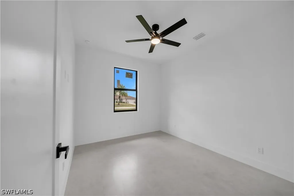 2606 40th Street SW Lehigh Acres FL 33976
