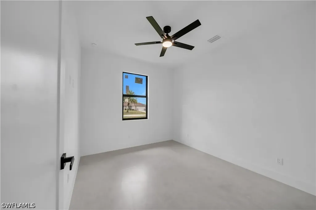 2606 40th Street SW Lehigh Acres FL 33976