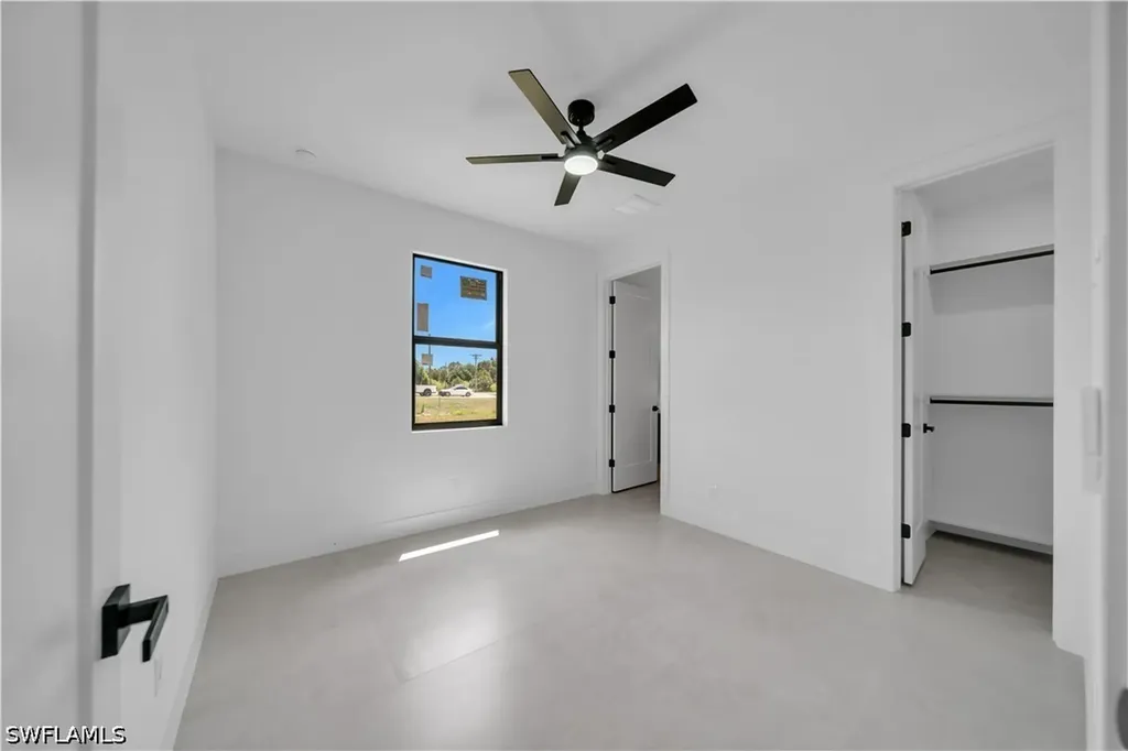 2606 40th Street SW Lehigh Acres FL 33976
