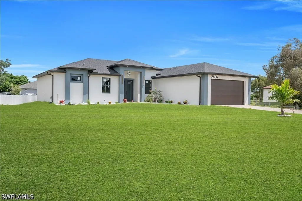 2606 40th Street SW Lehigh Acres FL 33976