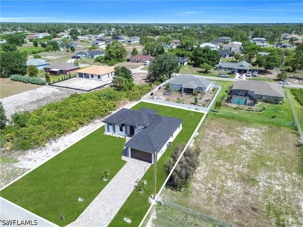 2606 40th Street SW Lehigh Acres FL 33976