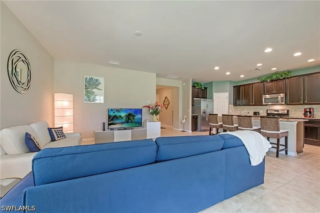 28000 Quiet Water Way Bonita Springs FL 34135
