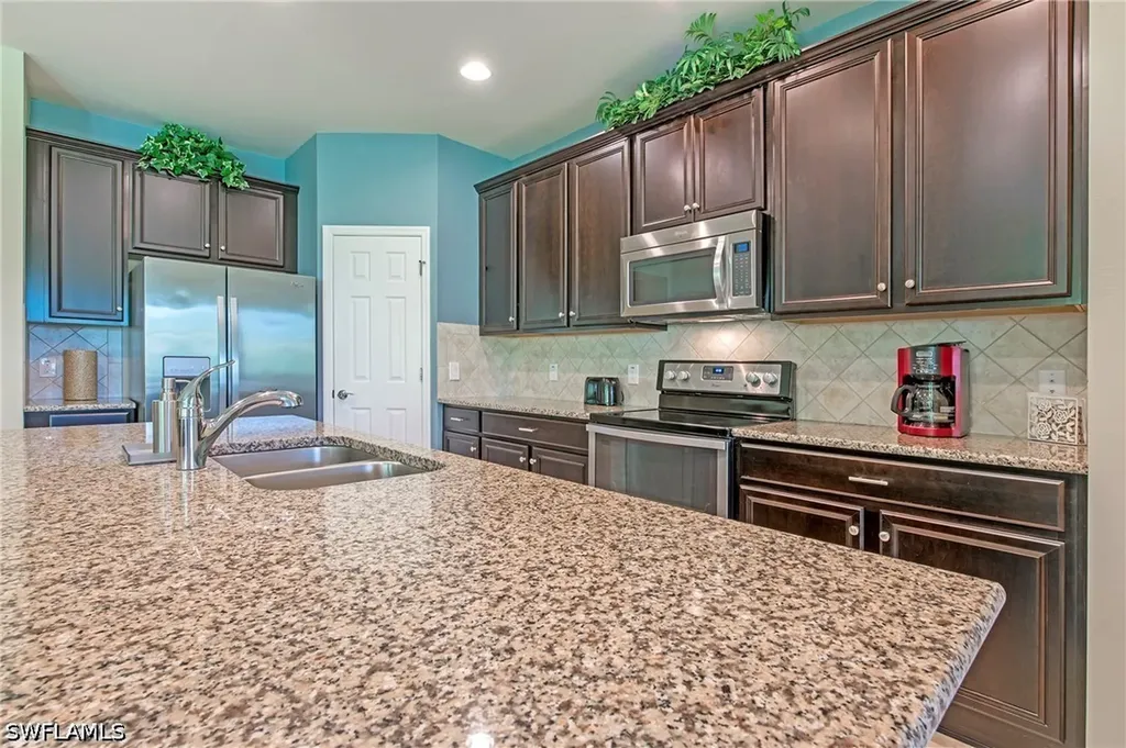 28000 Quiet Water Way Bonita Springs FL 34135