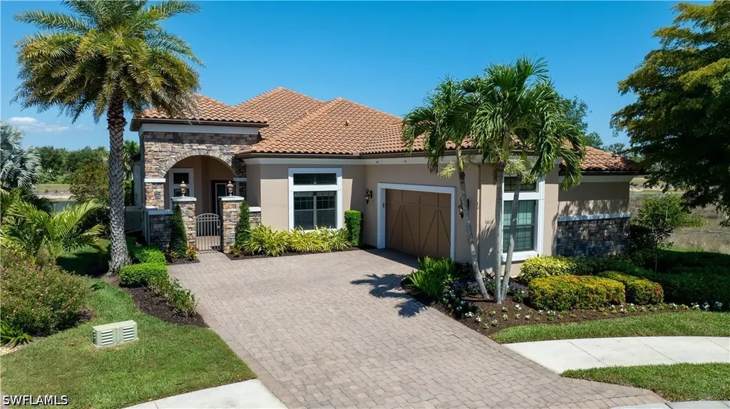 8816 Savona Court Naples FL 34119