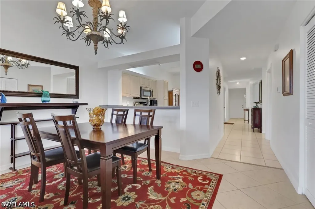 320 Robin Hood Circle Naples FL 34104