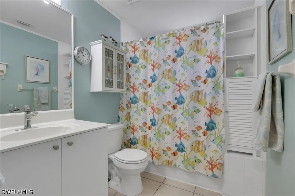 320 Robin Hood Circle Naples FL 34104