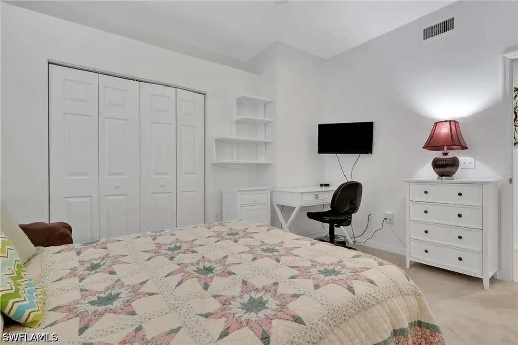 320 Robin Hood Circle Naples FL 34104