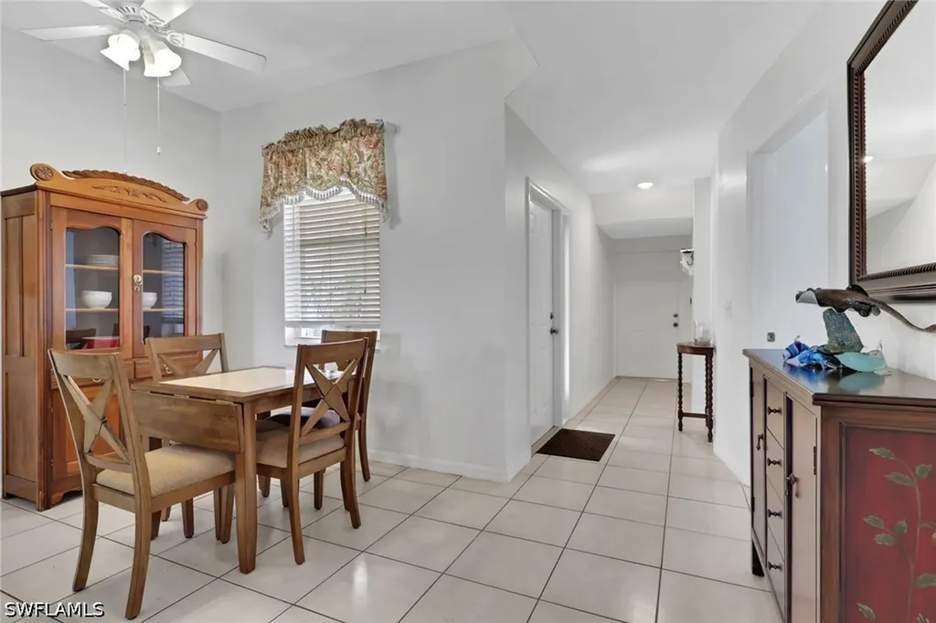 320 Robin Hood Circle Naples FL 34104