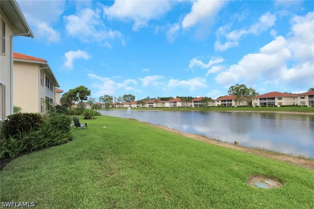 320 Robin Hood Circle Naples FL 34104