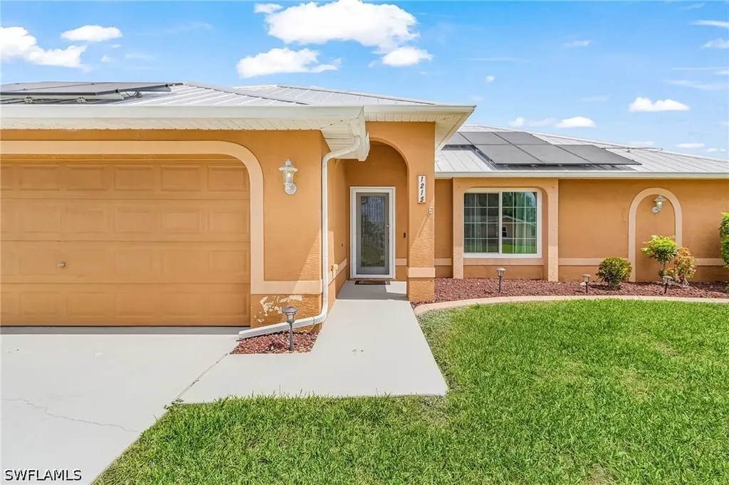 1215 SE 27th Street Cape Coral FL 33904