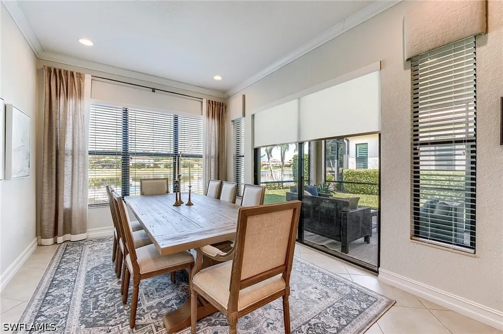 9335 Woodhurst Drive Naples FL 34120