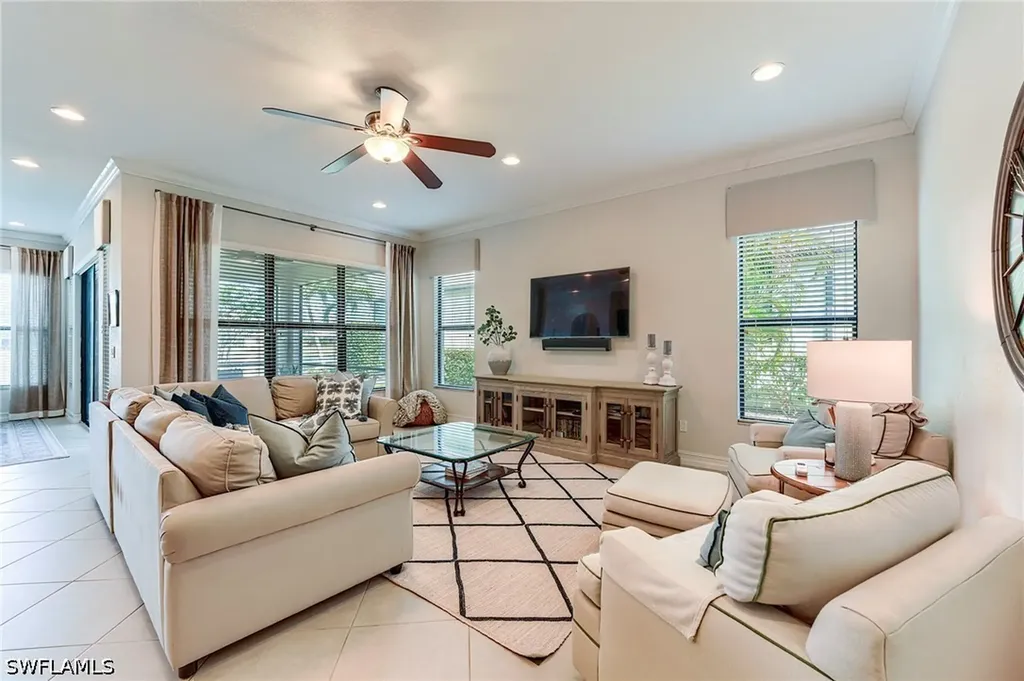 9335 Woodhurst Drive Naples FL 34120