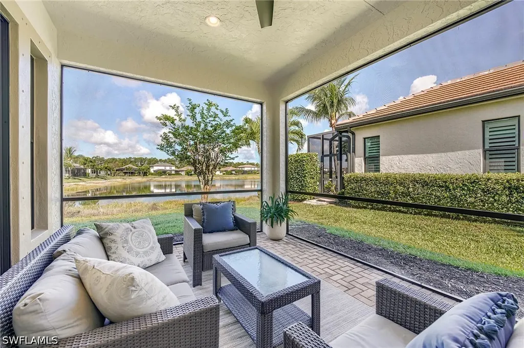 9335 Woodhurst Drive Naples FL 34120