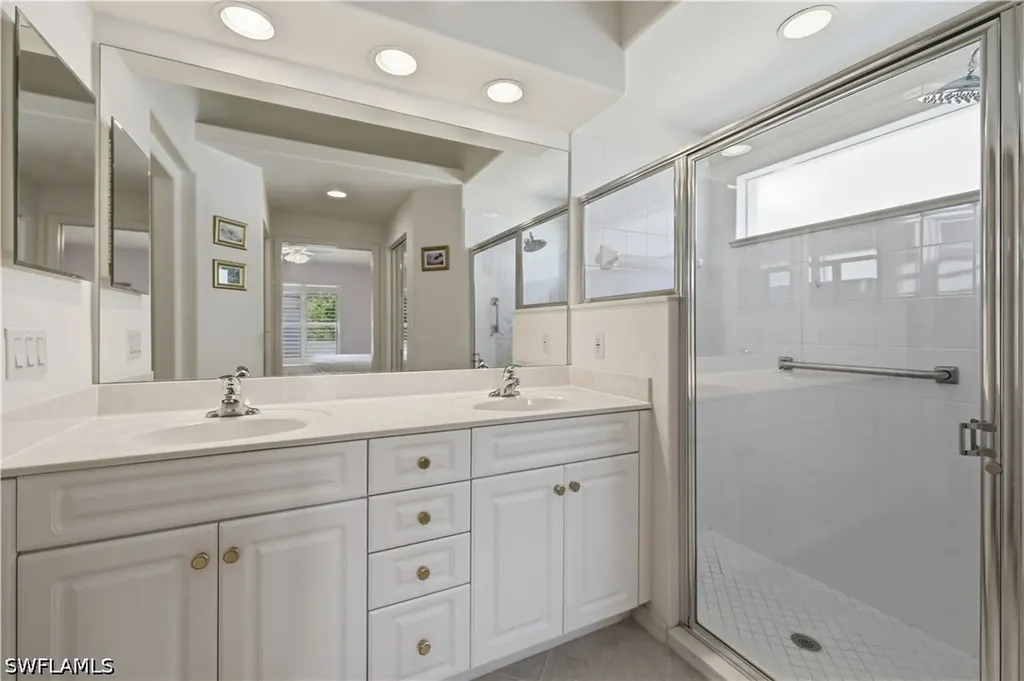 8024 Sivon Way Naples FL 34119