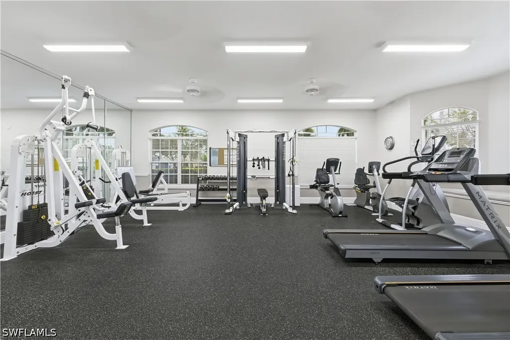 8024 Sivon Way Naples FL 34119