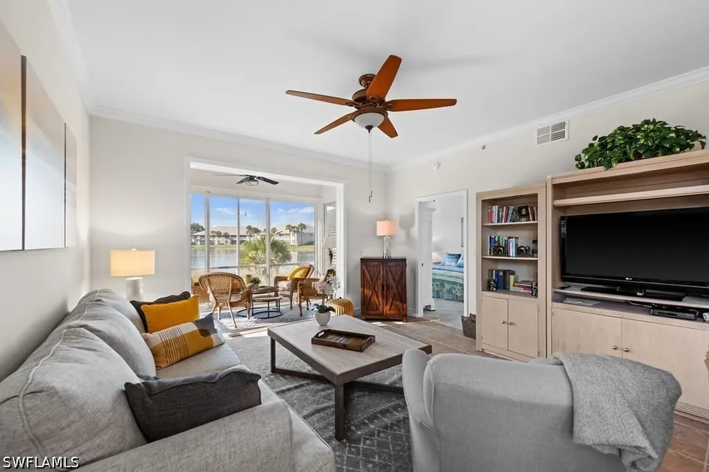 2295 Carrington Court Naples FL 34109
