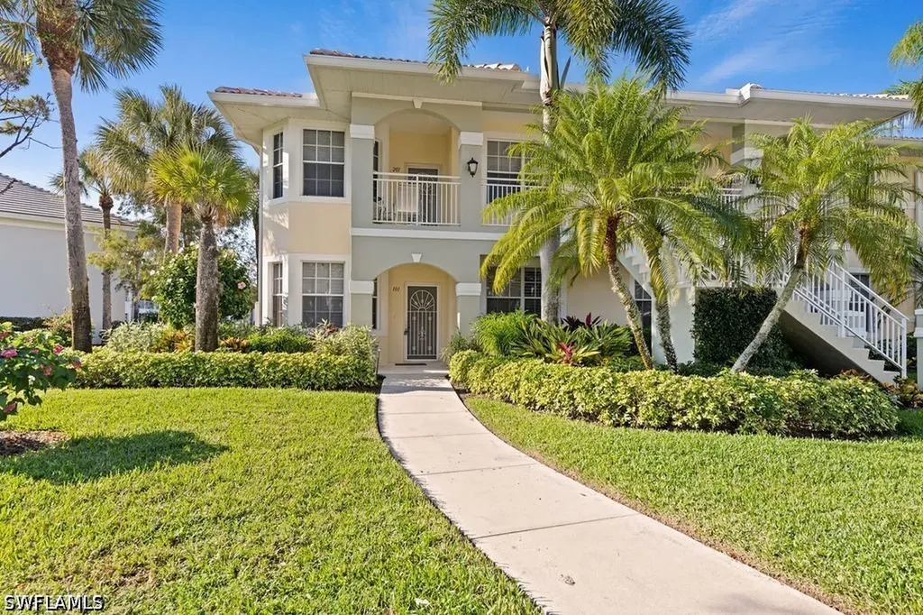 2295 Carrington Court Naples FL 34109