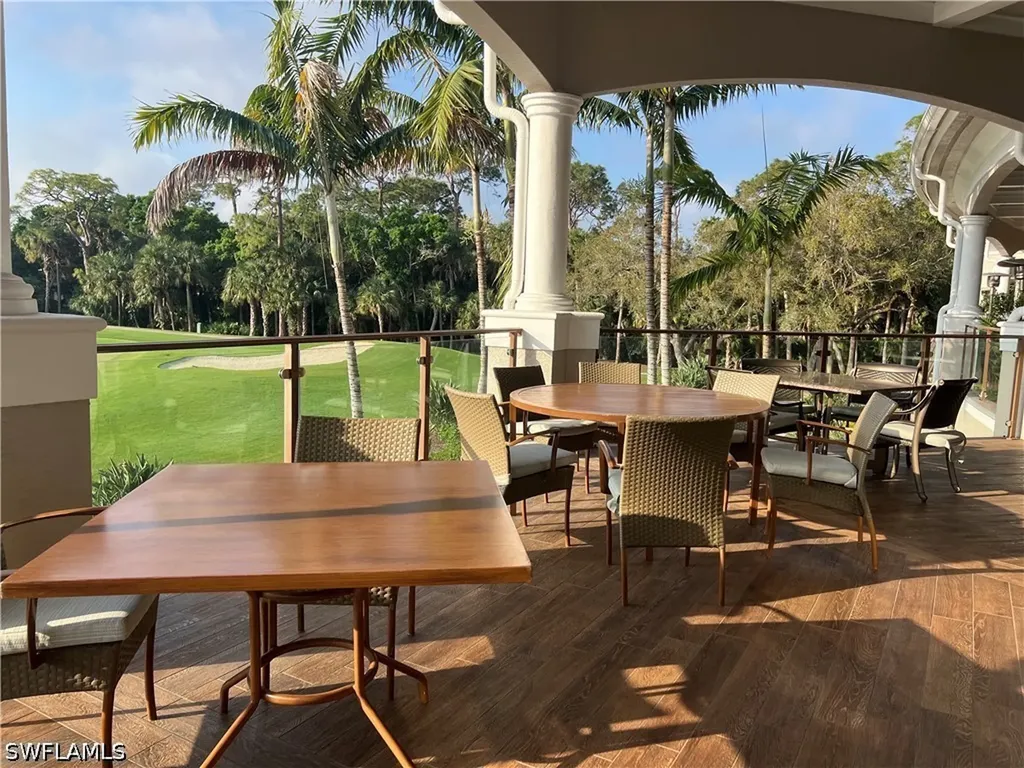 2295 Carrington Court Naples FL 34109