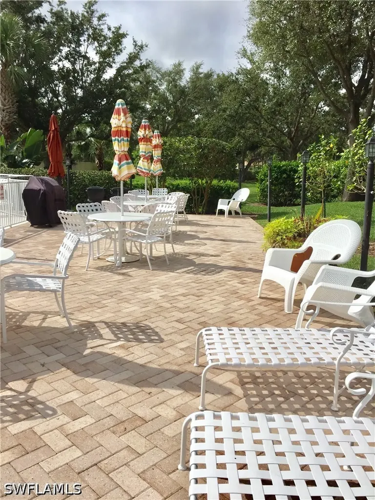 2295 Carrington Court Naples FL 34109