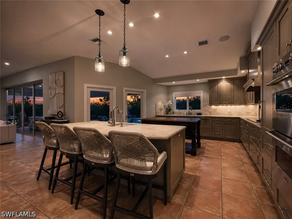 4083 Belair Lane Naples FL 34103