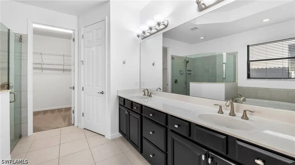 11195 Street Roman Way Bonita Springs FL 34135