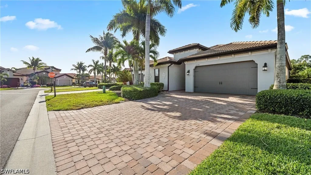 11195 St Roman Way Bonita Springs FL 34135