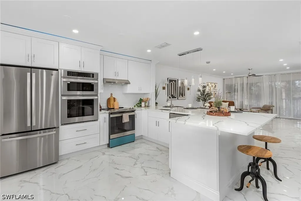 620 Luisa Court Naples FL 34104