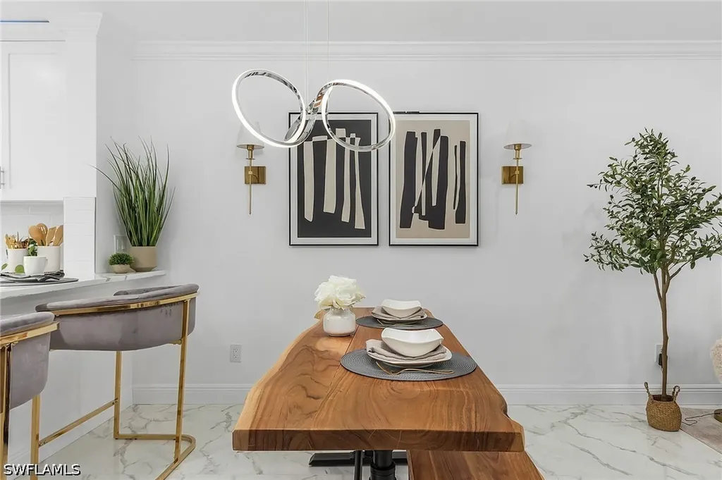 620 Luisa Court Naples FL 34104
