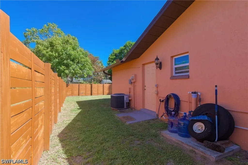 4791 Zana Drive Fort Myers FL 33905