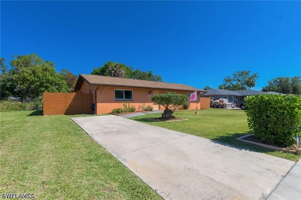 4791 Zana Drive Fort Myers FL 33905