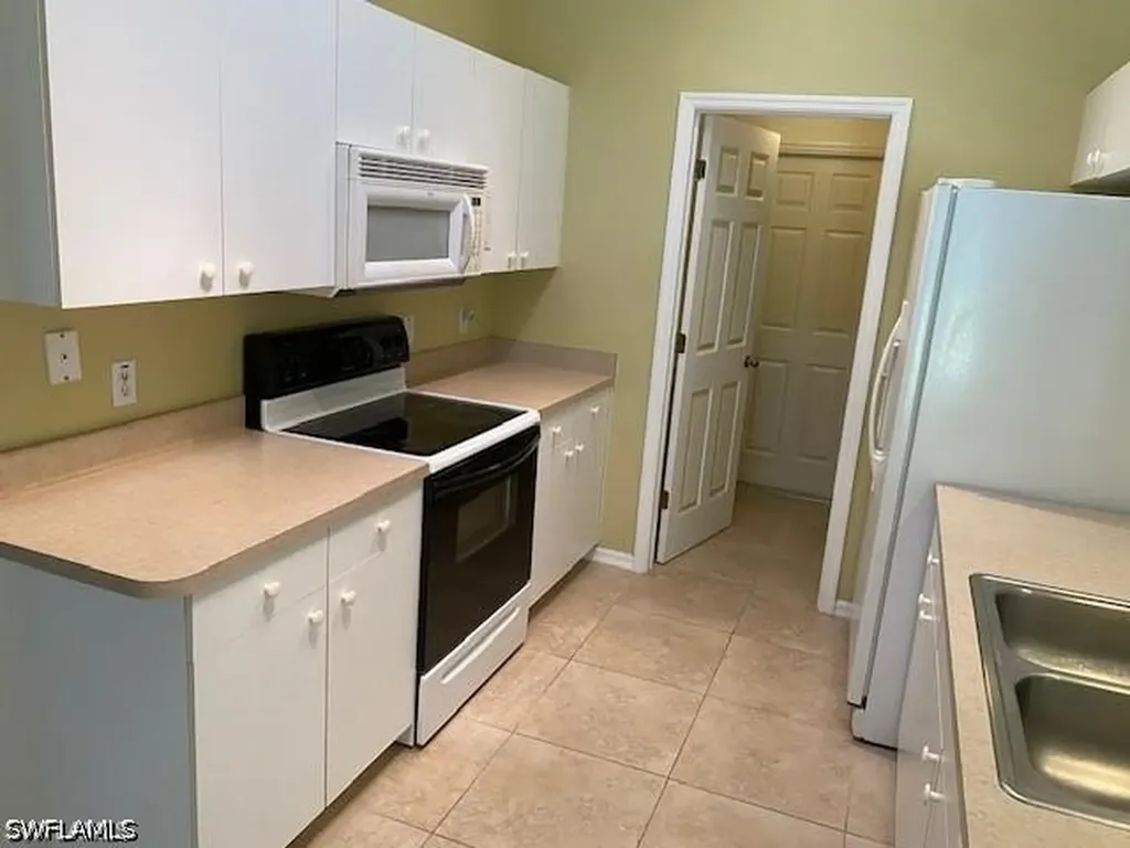 2812 11th Street W Lehigh Acres FL 33971