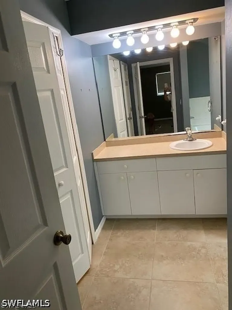 2812 11th Street W Lehigh Acres FL 33971